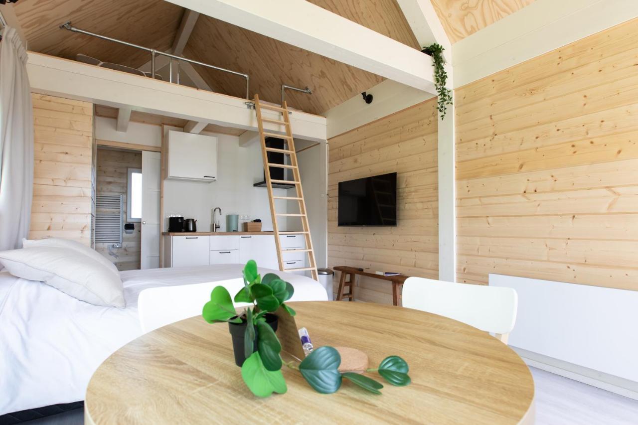 דירות דוקום Tiny House - Optioneel Met Hottub מראה חיצוני תמונה